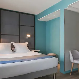 Quality Hotel&suites Bercy Bibliothèque By Happyculture Hotel Paris